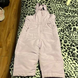 🆑FINAL PRICE‼️ Size 2T girls lilac snowsuit